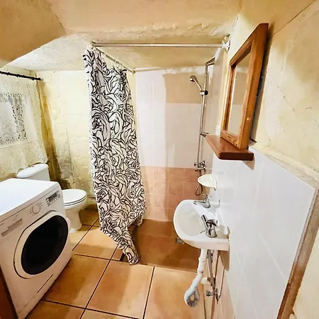 4 Bedroom With Private Pool Semesterbostad *